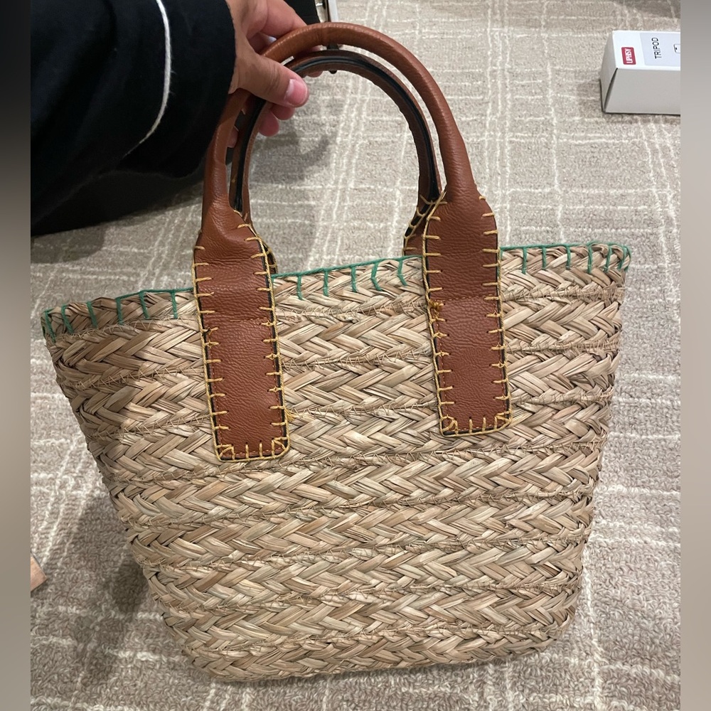 Universal Thread Woven Bag